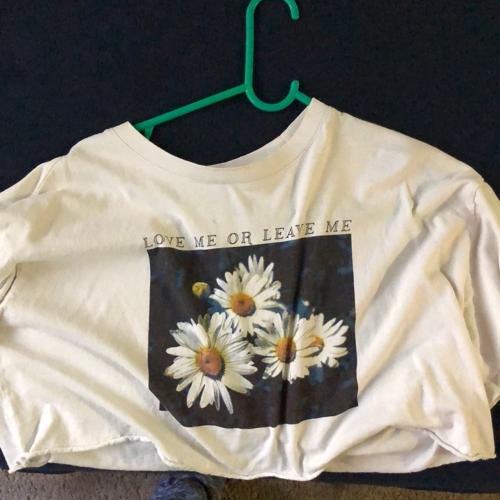 White crop top